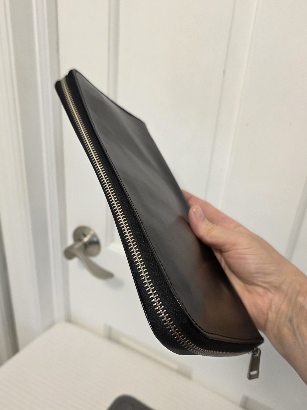 Gwen Convertible Grey & Black Leather Clutch Bag, Versatile Zip Close - Picture 14 of 16